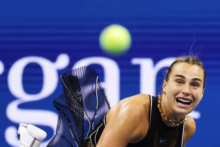 Sabalenka powers into third round of US Open
